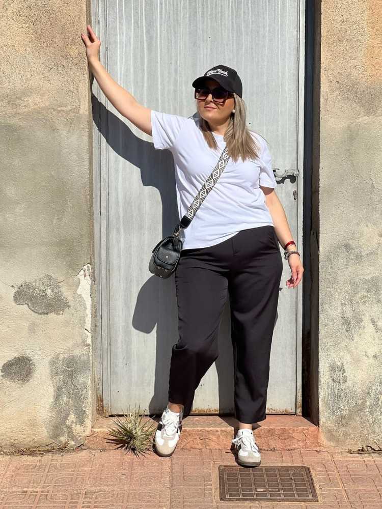 Pantalón Pinzas Negro