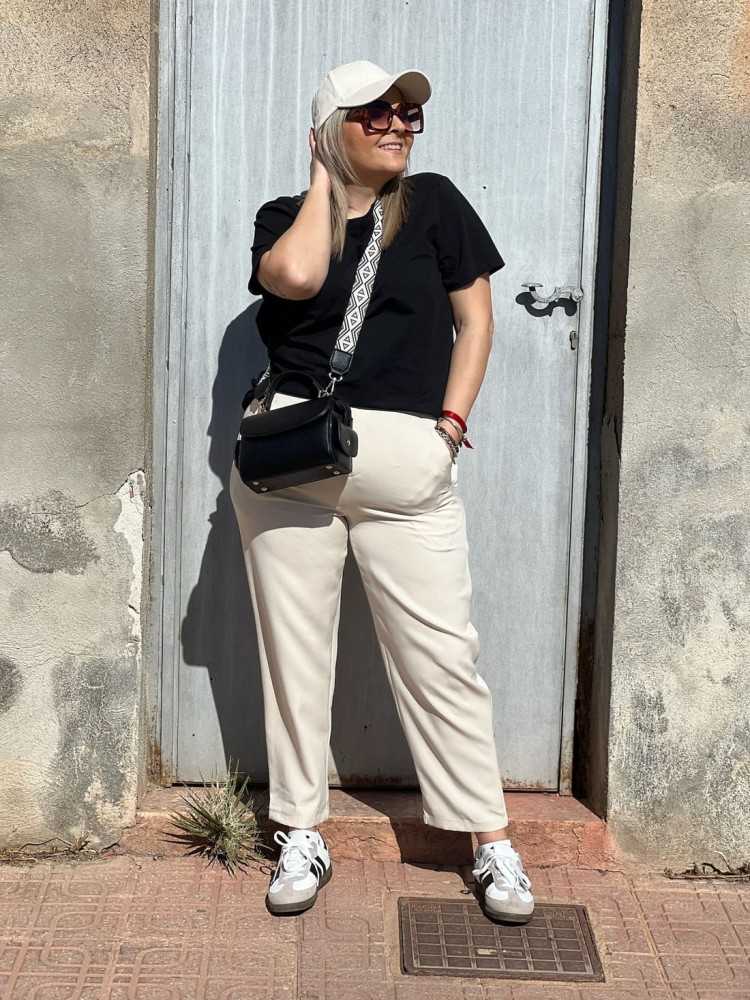 Camiseta Básica Negro