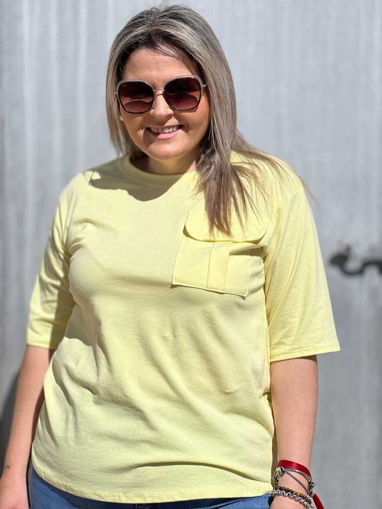 Camiseta Bolsillo Amarilla