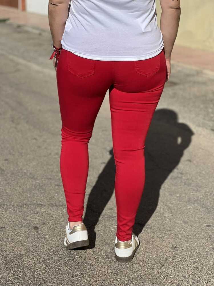 Pantalón Rojo Nuevo