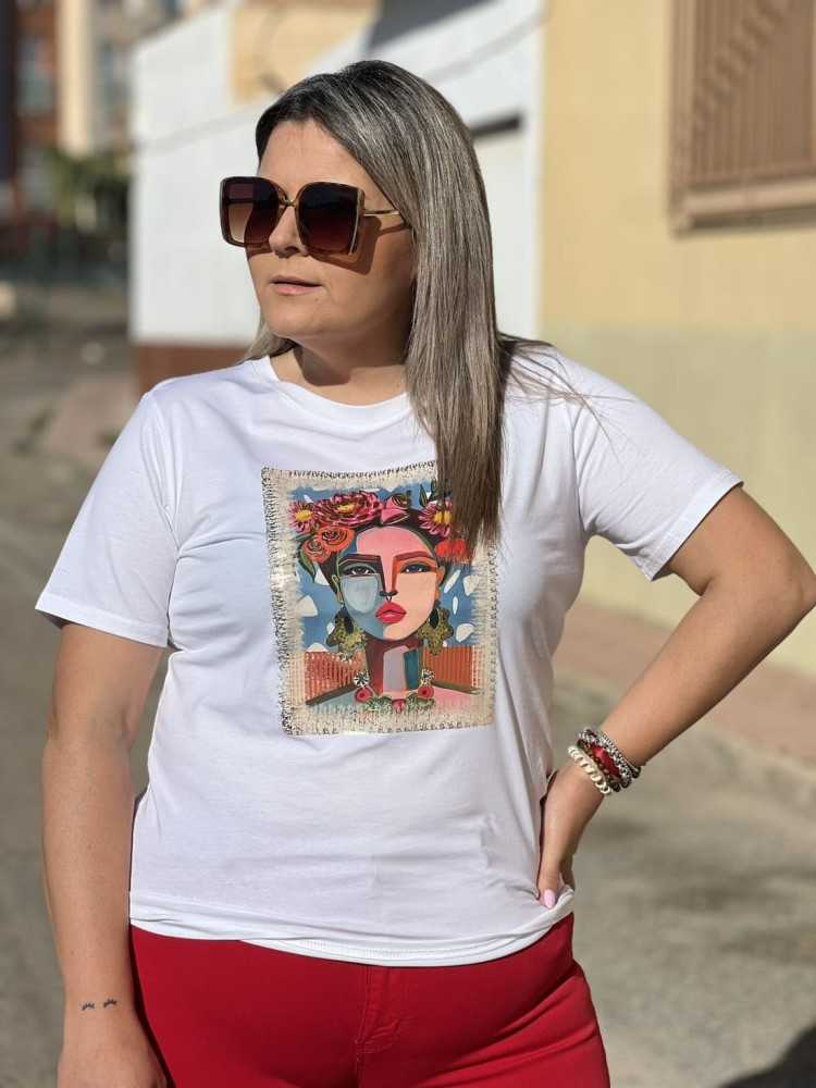 Camiseta Frida Camel