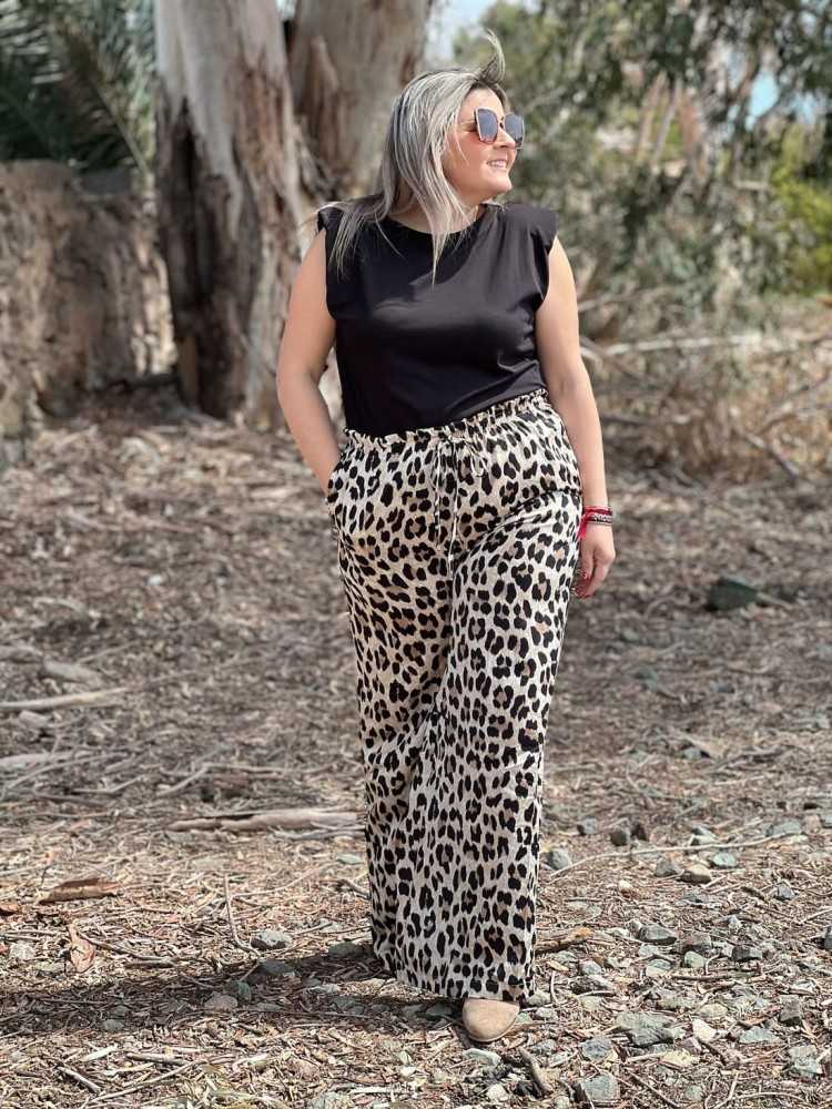 Camiseta Hombreras Básica