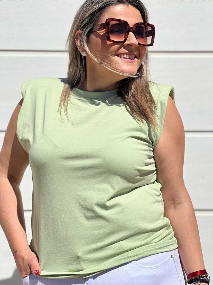 Camiseta Hombreras Básica