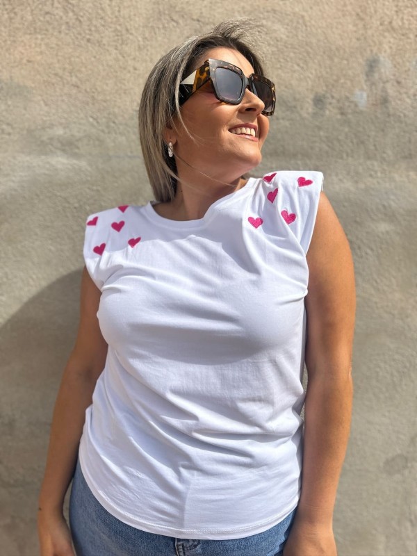 Camiseta Hombreras Corazones 2