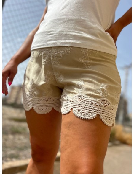Short Bordado
