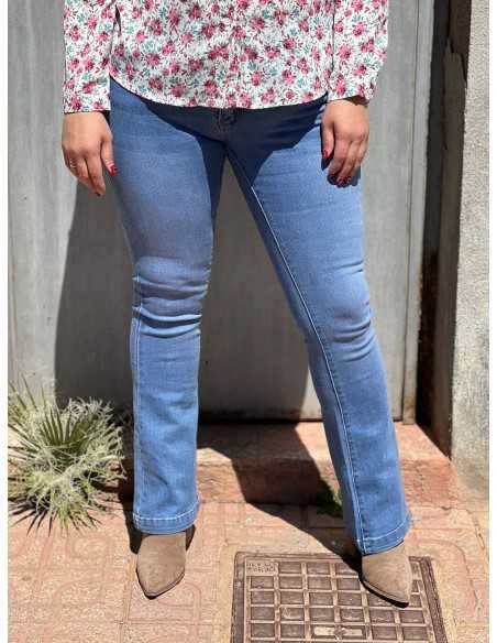 Pantalón Vaquero Campana