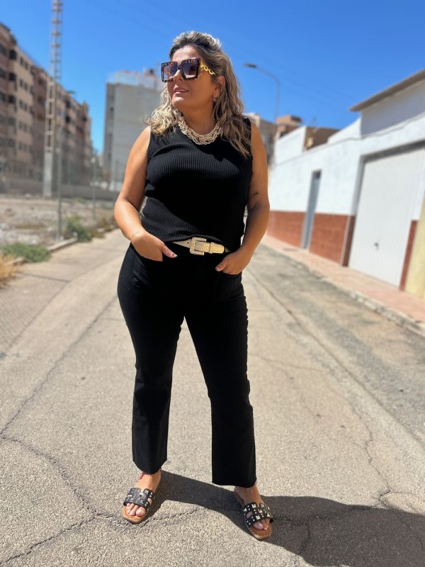 Pantalón Bolsillos Negro TG 2