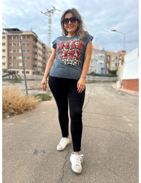 Camiseta Desgastada Willd life