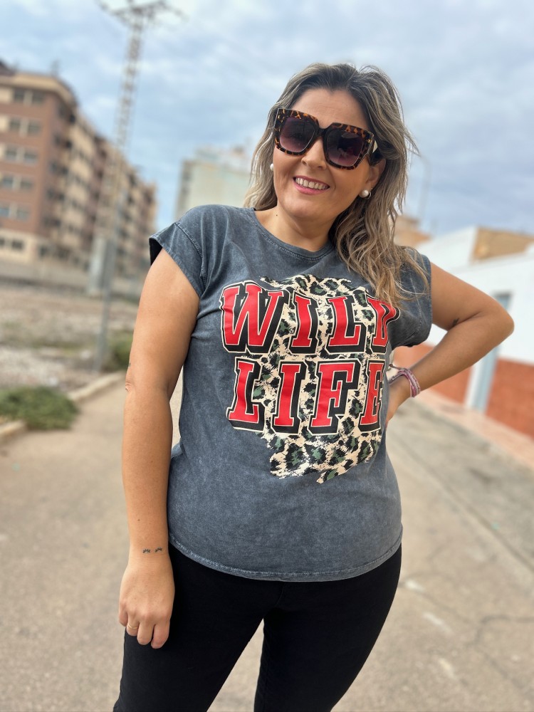 Camiseta Desgastada Willd life