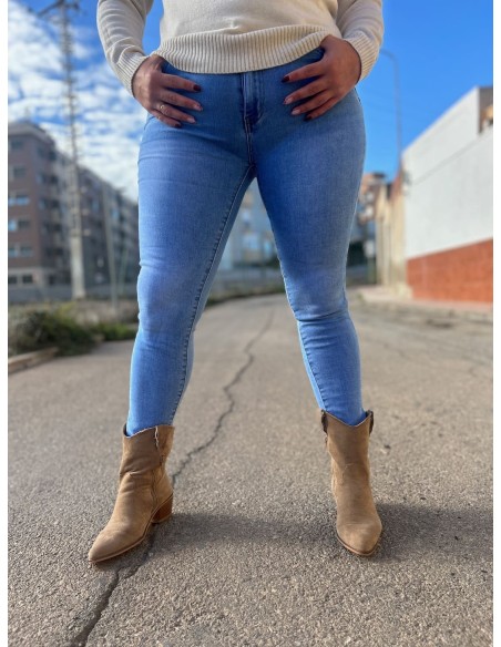 Pantalón Lewi Claro