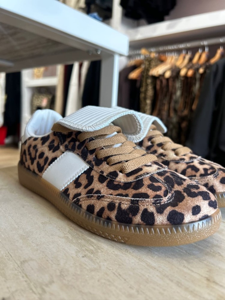 Zapatilla Leopardo