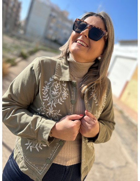 Chaqueta Bordada Verde