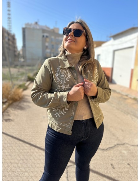 Chaqueta Bordada Verde