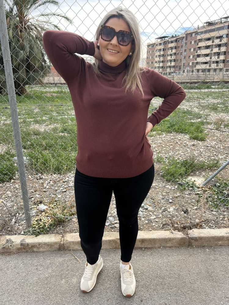 Jersey Basico Cuello Alto