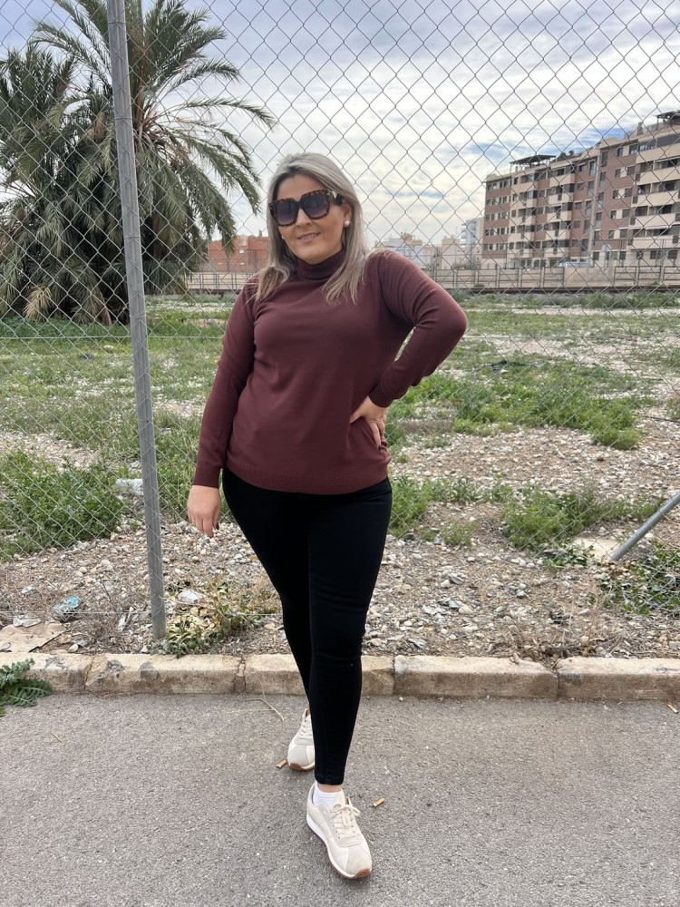 Jersey Basico Cuello Alto