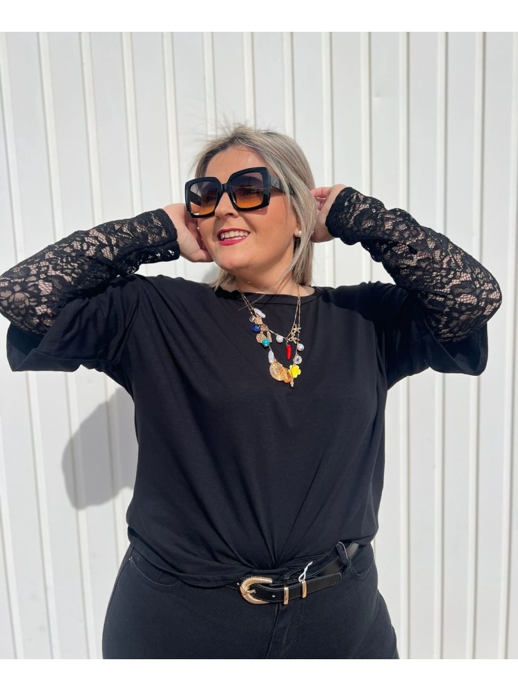 Camiseta Manga Encaje Negra