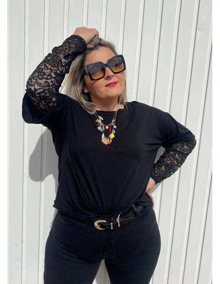 Camiseta Manga Encaje Negra