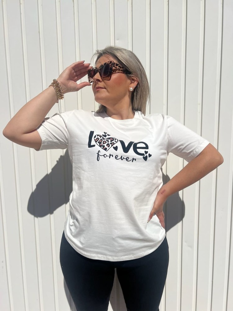 Camiseta Love