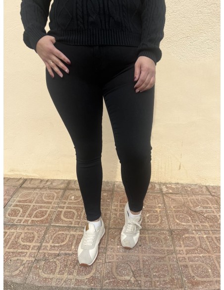 Pantalón Lewi Negro