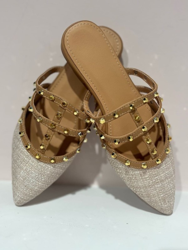 Sandalia Pico Tachuelas 2