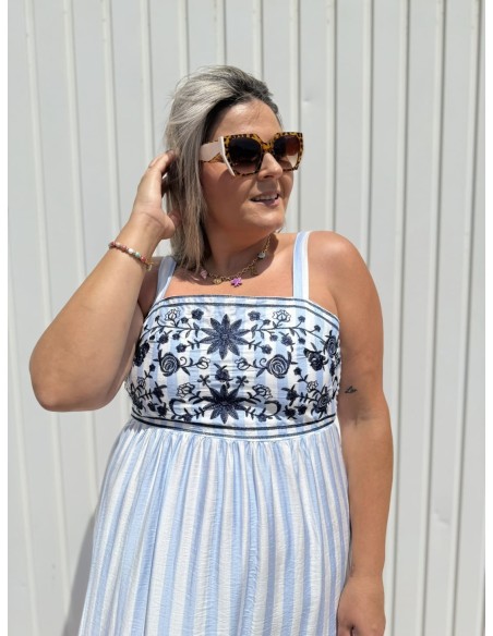 Vestido Rayas Bordado