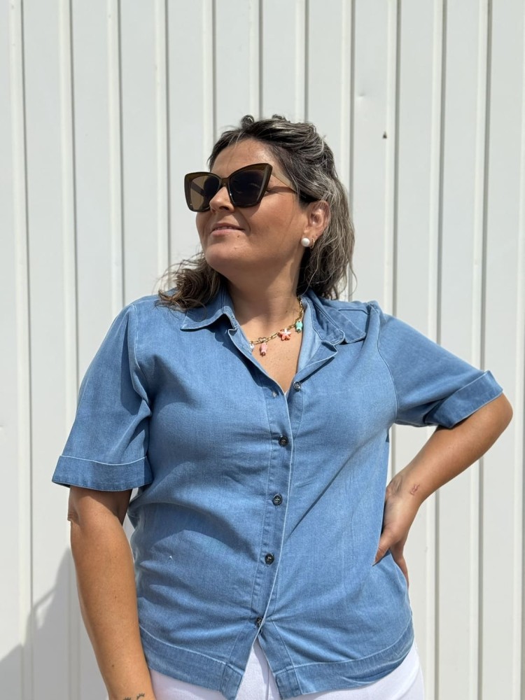 Camisa Vaquera Corta