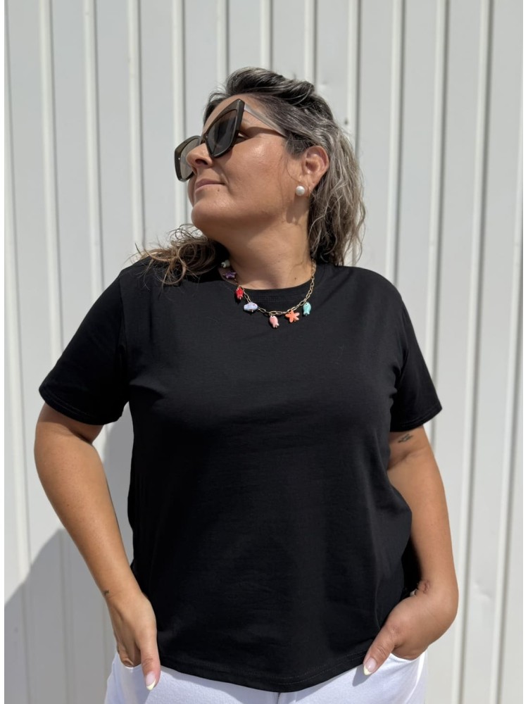 Camiseta Básica Negra
