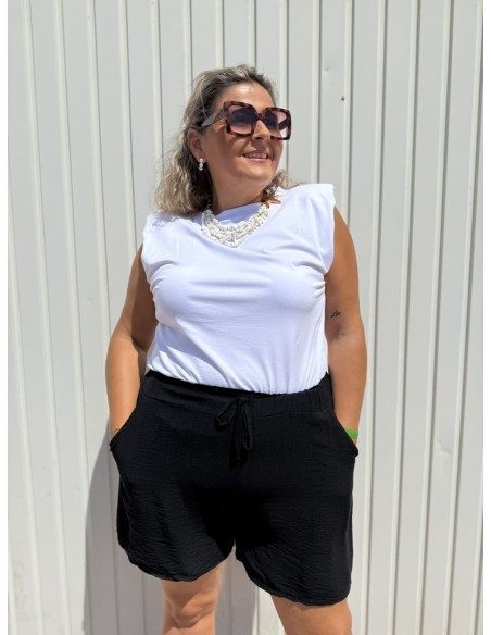 Short Taky Corto Negro