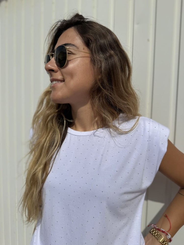 Camiseta Hombreras Tachas