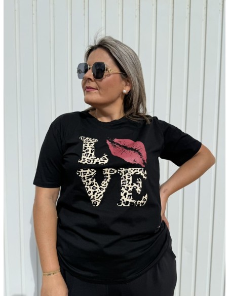 Camiseta Love