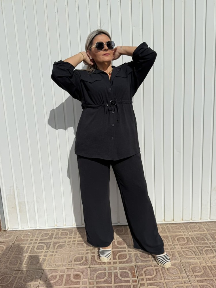 Conjunto Desiré Negro