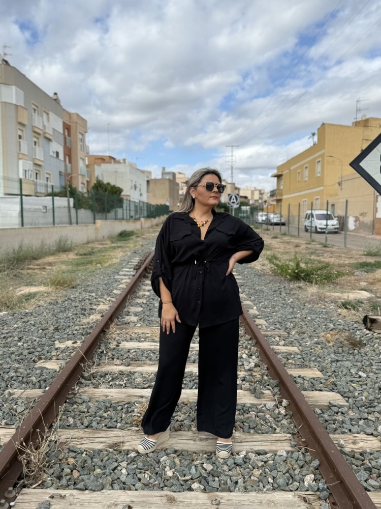 Conjunto Desiré Negro