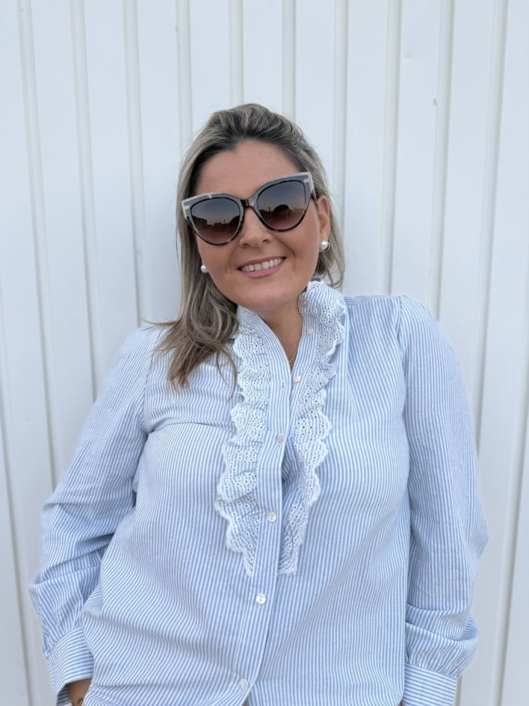 Camisa Rayas Volante