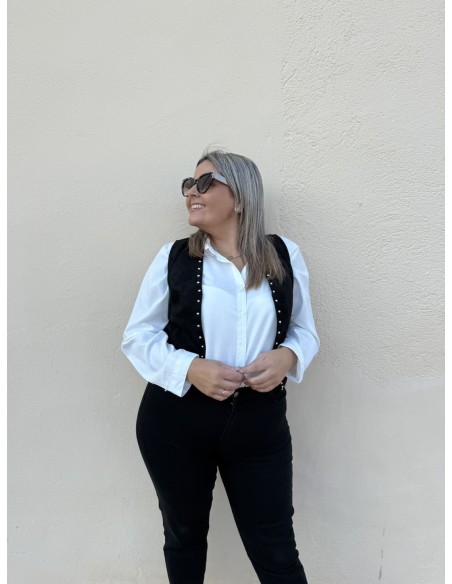 Chaleco Antelina Tachas