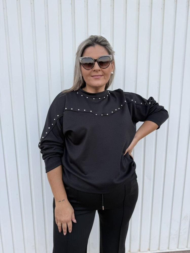 Sudadera Tachas Negra