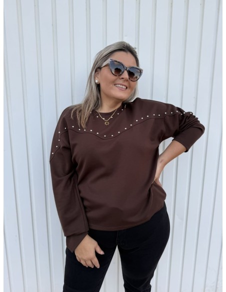 Sudadera Tachas Choco