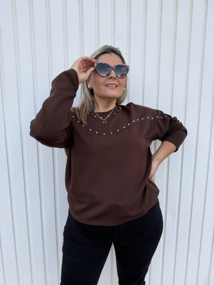 Sudadera Tachas Choco
