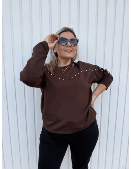 Sudadera Tachas Choco