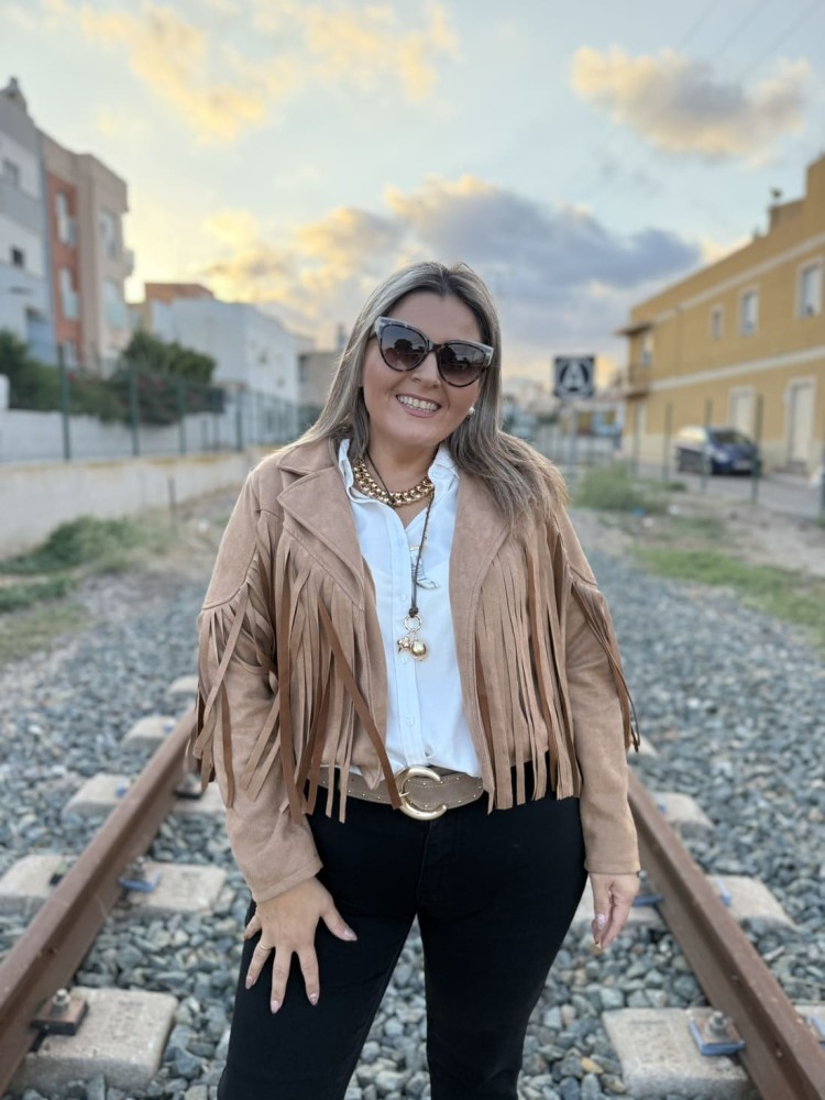 Chaqueta Flecos Antelina