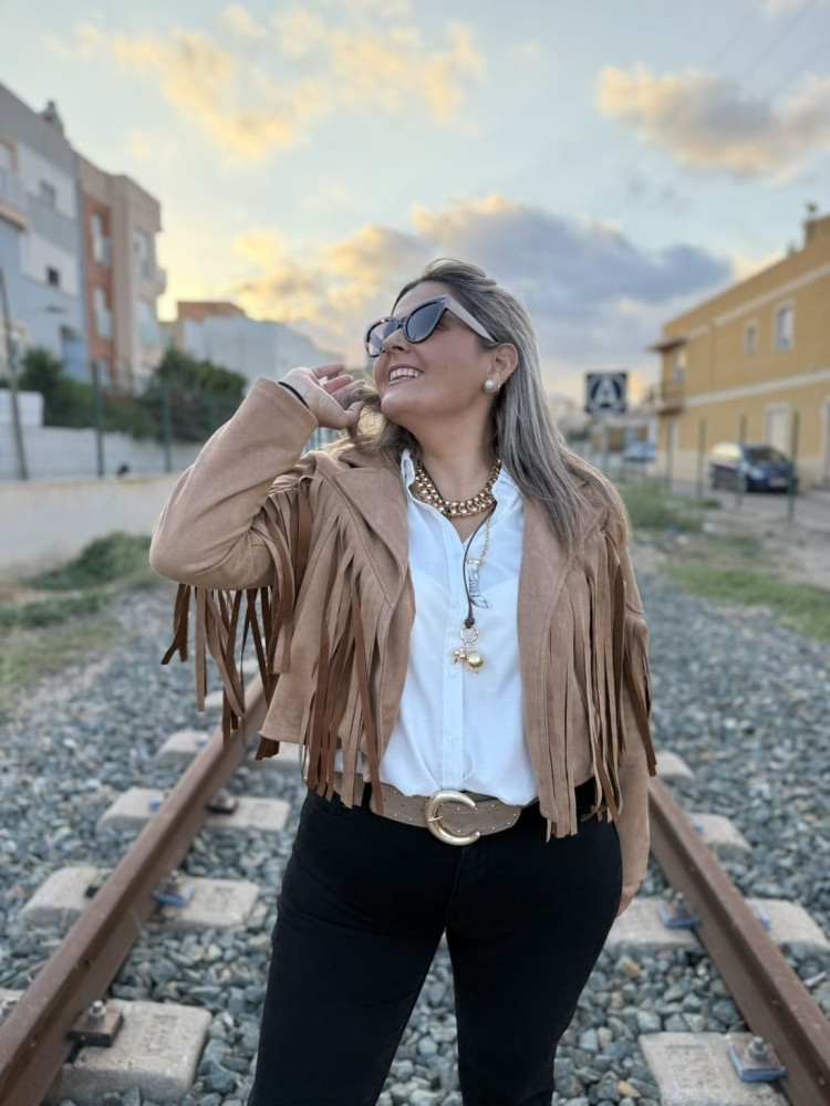 Chaqueta Flecos Antelina
