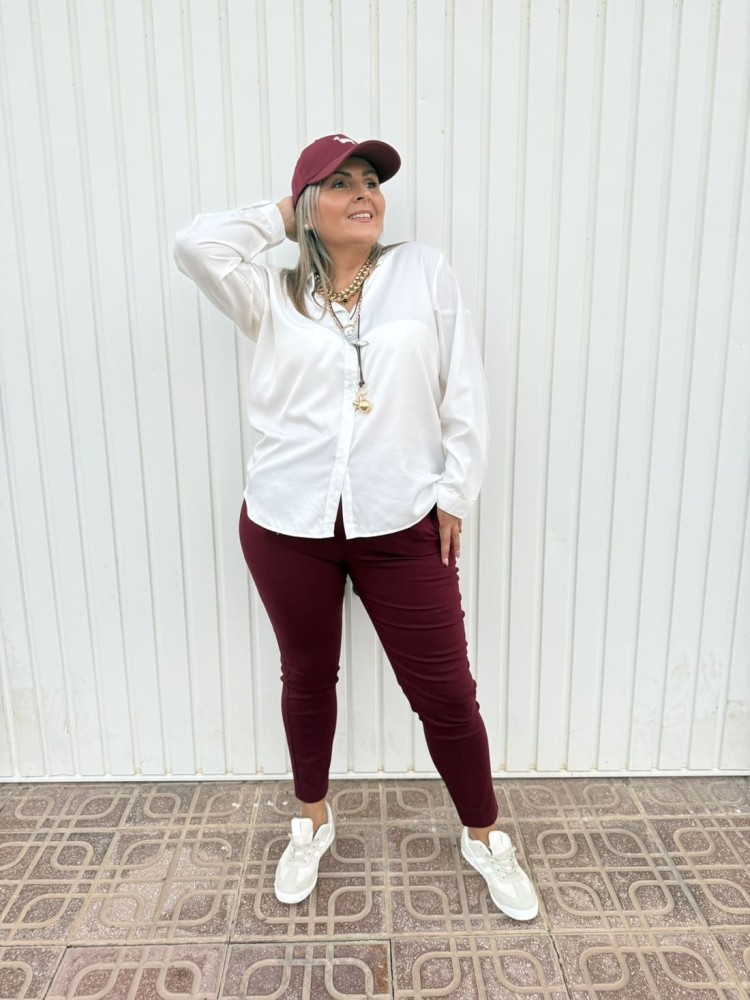 Pantalón Pinzas Elástico Granate