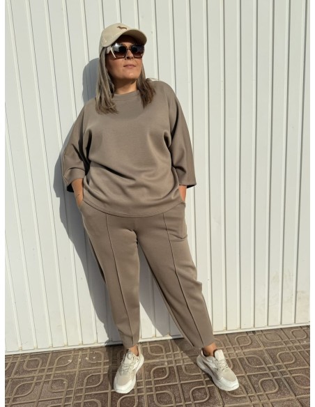 Conjunto Ladia Caqui