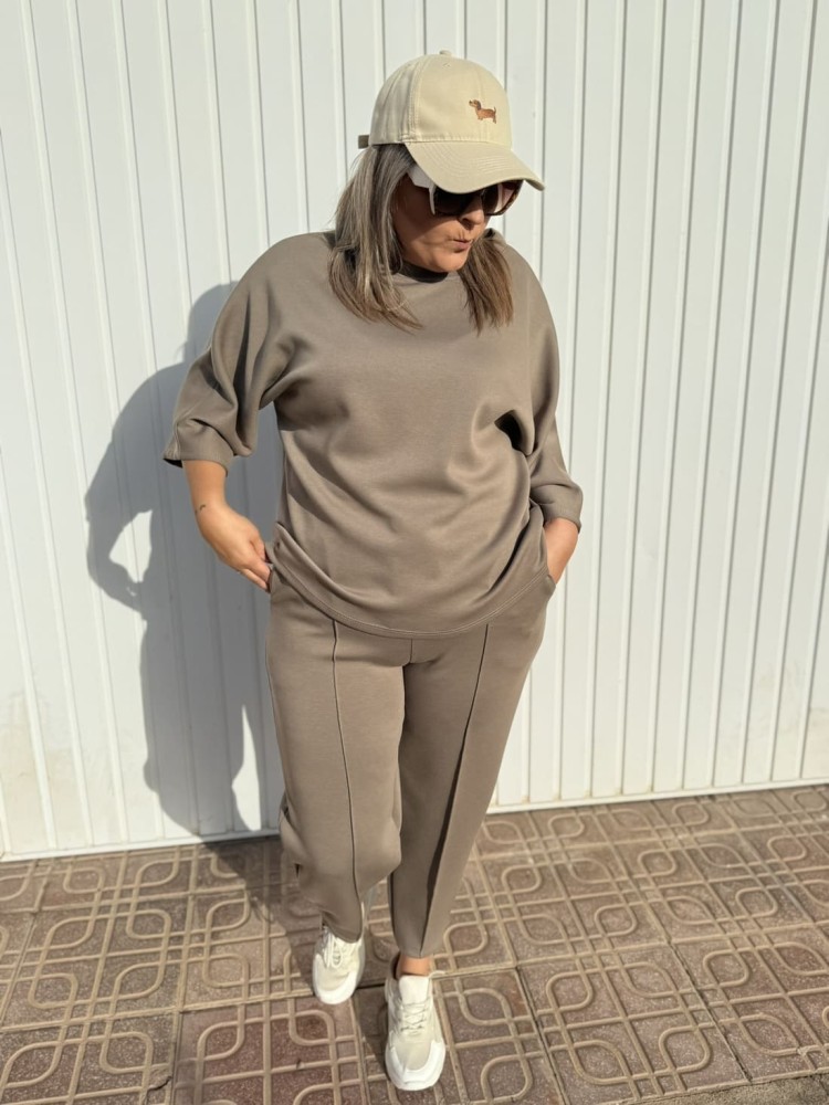 Conjunto Ladia Caqui