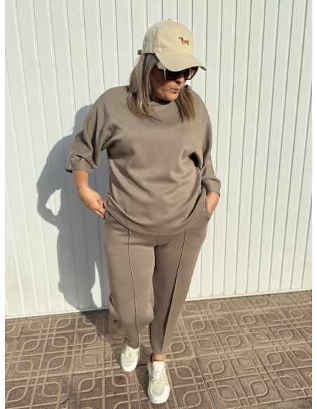 Conjunto Ladia Caqui