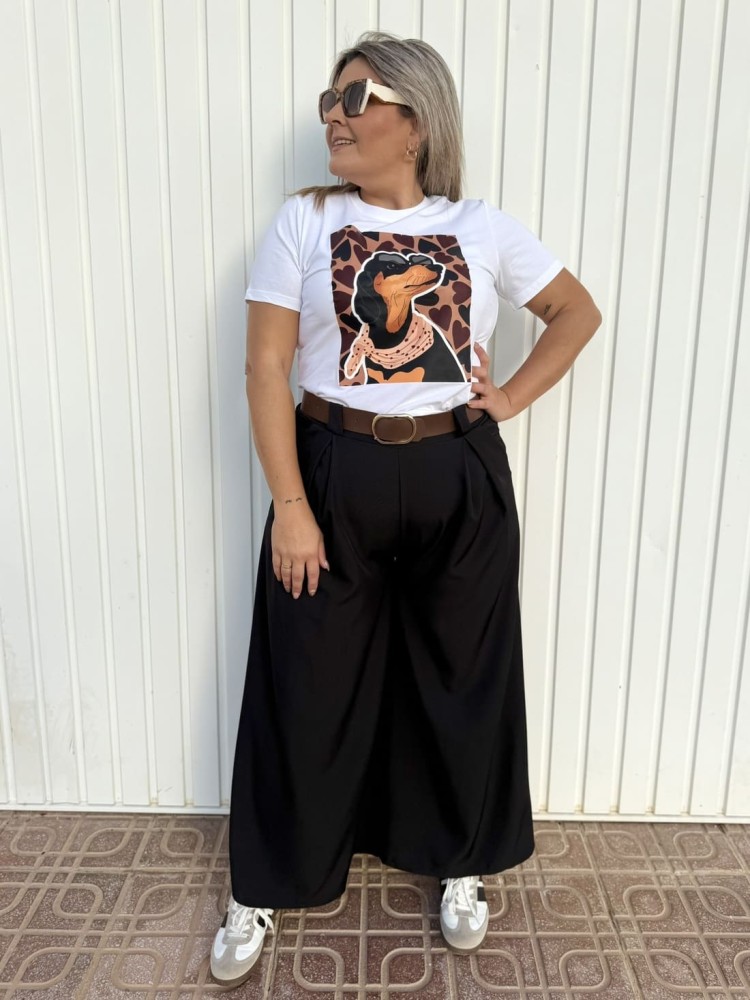 Camiseta Perro Corazones