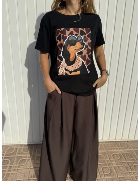 Camiseta Perro Corazones