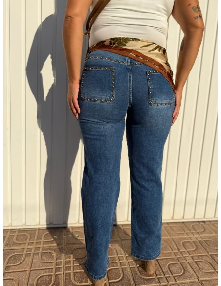 Pantalón Vaquero Tachuelas