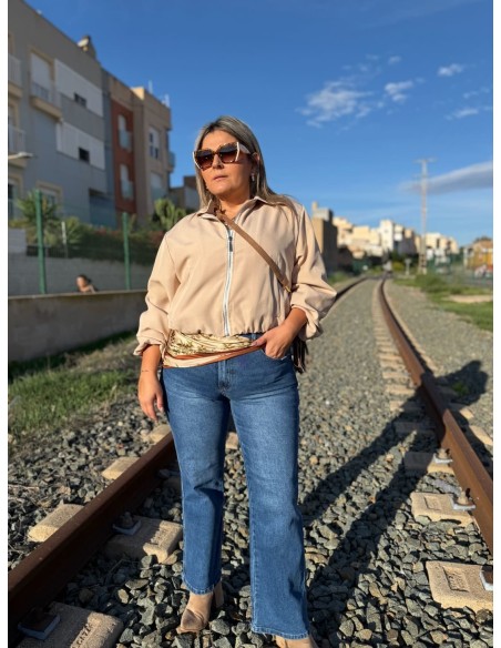 Pantalón Vaquero Tachuelas