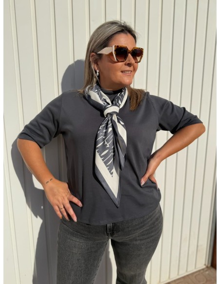 Camiseta Oversize Gris