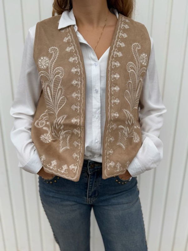 Chaleco Antelina Bordado 2